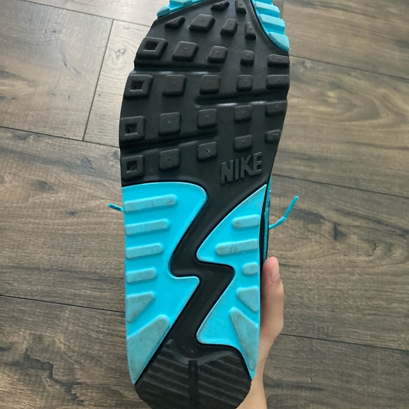 Nike Air Max 90 Undefeated Black/Blue Fury Sneakers Size 8.5 Men/10 Women - Picture 9 of 11